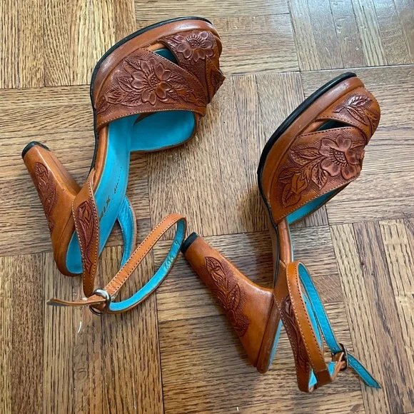 Remix Vintage Shoes Vera Cruz Peep Toe Heels in Tan US 6 - Picture 7 of 7